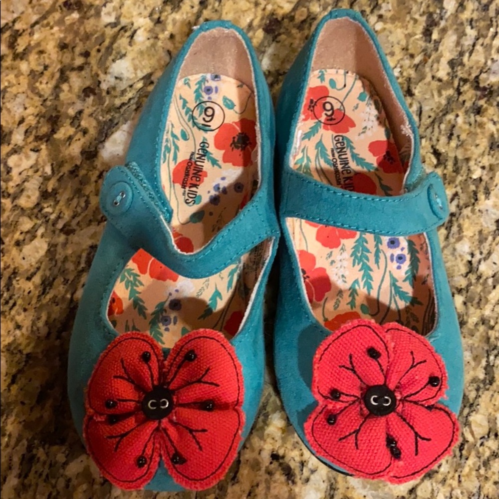 Osh Kosh shoes